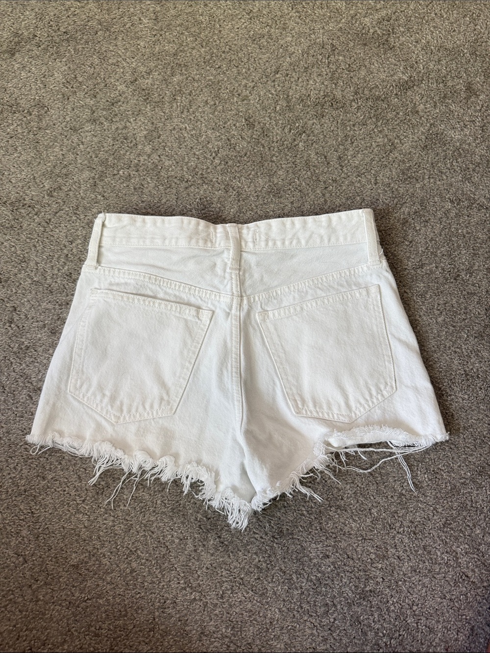 Madewell White High-Rise Frayed Hem Denim Shorts - Picture 4 of 4